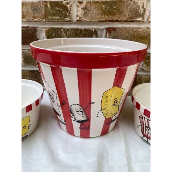 TableTops Unltd Kitchen Prep101 Ceramic Popcorn Bucket, Shakers & Matching Bowls - Picture 2 of 5